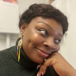 Meet your Posher, Jerfia